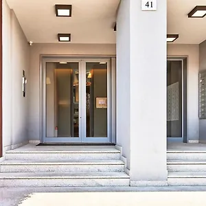 Monviso Modern - Exclusive Milano